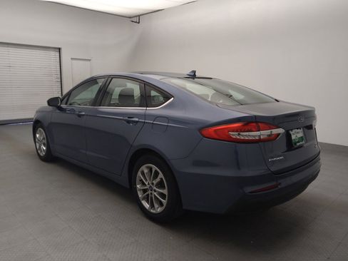 Used 2019 Ford Fusion SE FWD image 5
