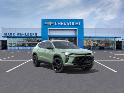 New 2026 Chevrolet Trax ACTIV w/ Sunroof Package FWD image 25