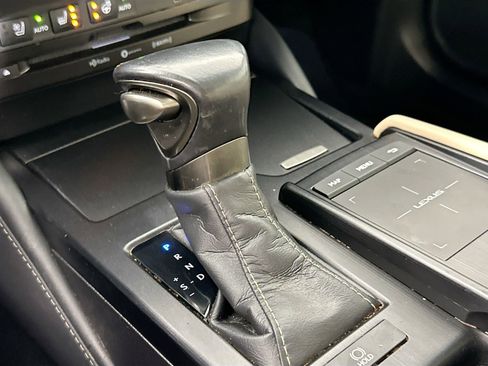 Used 2020 Lexus ES 350 350 image 17