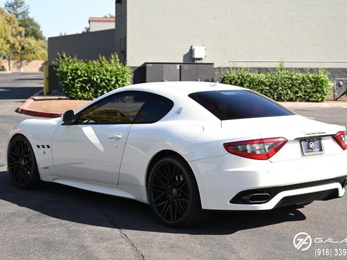 Used 2016 Maserati GranTurismo Sport image 7