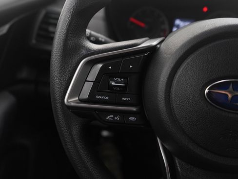 Used 2018 Subaru Impreza 2.0i image 25