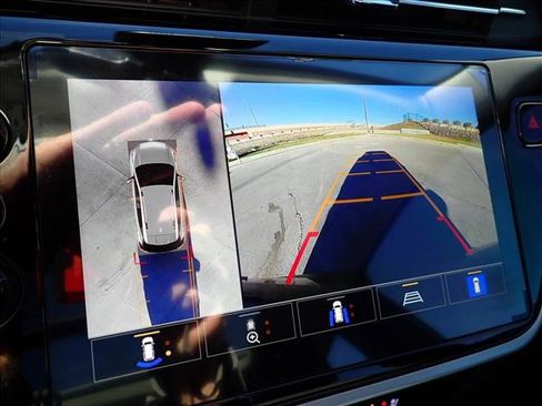 Used 2023 Chevrolet Bolt EUV Premier w/ Sun & Sound Package image 25