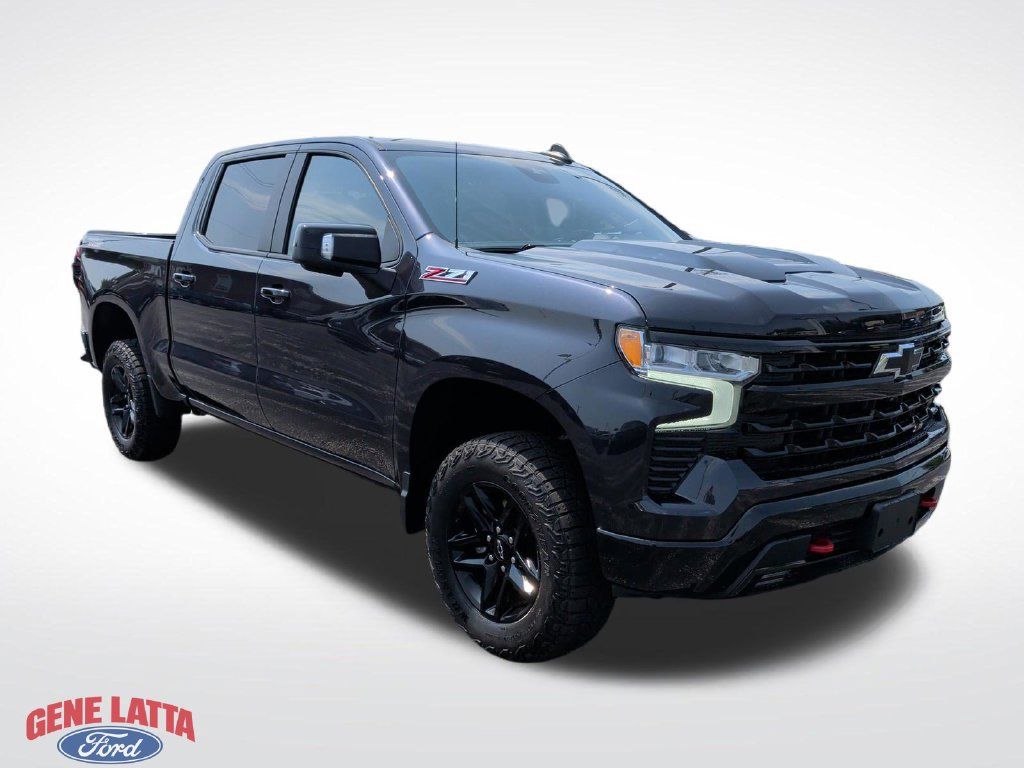 Used 2023 Chevrolet Silverado 1500 LT Trail Boss w/ LT Trail Boss Premium Package AWD/4WD 360° Tour