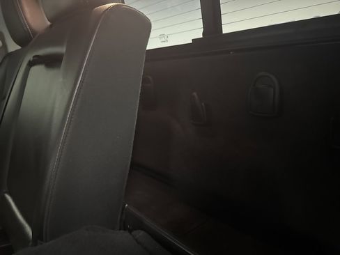 Used 2016 RAM 3500 Laramie image 29