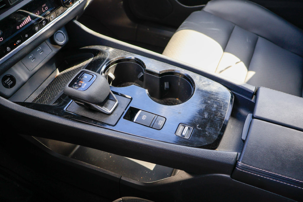 Certified 2026 Nissan Rogue Dark Armor FWD image 16