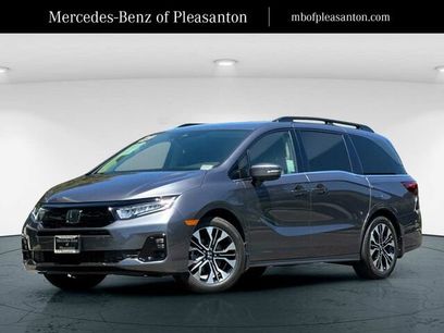 Used 2025 Honda Odyssey Elite