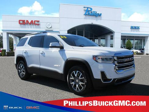Used 2023 GMC Acadia SLT w/ Technology Package image 1