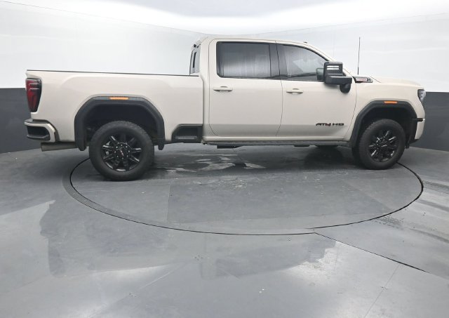 Used 2026 GMC Sierra 2500 AT4 w/ AT4 Premium Plus Package AWD/4WD image 30