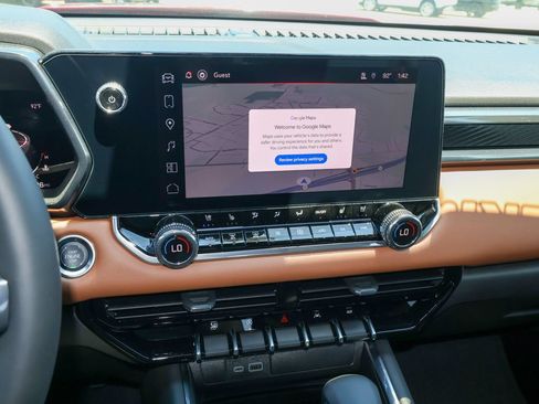 New 2026 GMC Canyon AT4 w/ AT4 Premium Package AWD/4WD image 23