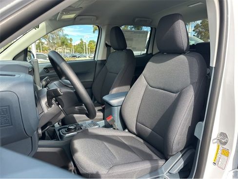 New 2025 Ford Maverick XL image 18
