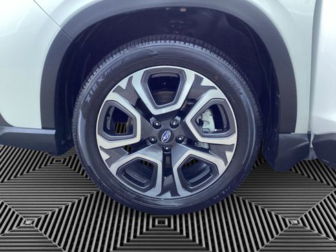 Certified 2024 Subaru Ascent Touring w/ Popular Package #2 image 14