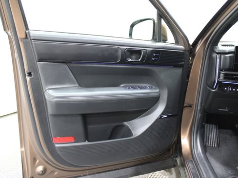 Used 2024 Hyundai Santa Fe Calligraphy image 6