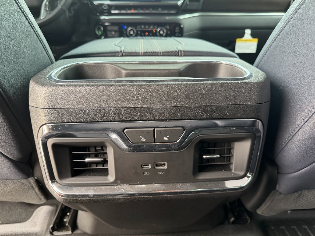 Used 2024 Chevrolet Silverado 3500 High Country w/ High Country Premium Package AWD/4WD image 17