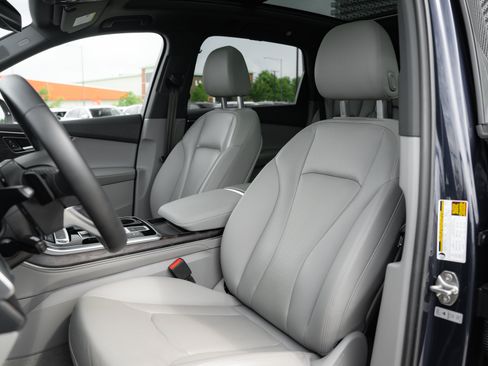 Certified 2024 Audi Q7 2.0T Premium Plus AWD/4WD image 21