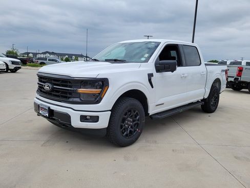 New 2025 Ford F150 XLT w/ Equipment Group 302A MID image 4