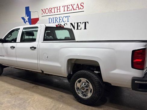 Used 2019 Chevrolet Silverado 2500 W/T AWD/4WD image 10