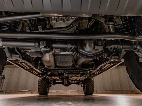 Used 2022 Jeep Gladiator Overland w/ Popular Equipment Package image 12