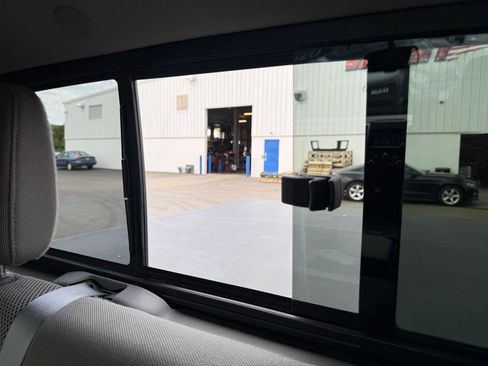 Used 2020 Nissan Frontier SV RWD image 39