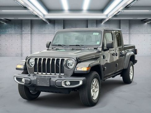 Used 2021 Jeep Gladiator Sport image 1