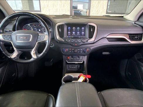 Used 2018 GMC Terrain Denali w/ Advanced Safety Package image 16