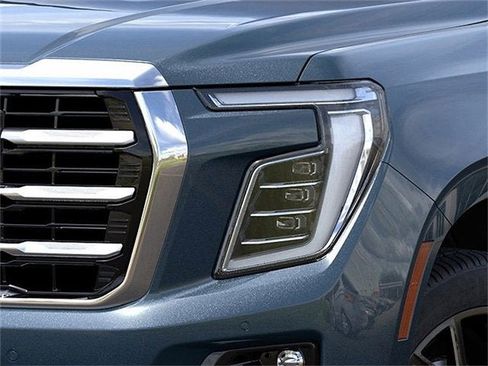 New 2026 GMC Yukon Elevation image 10