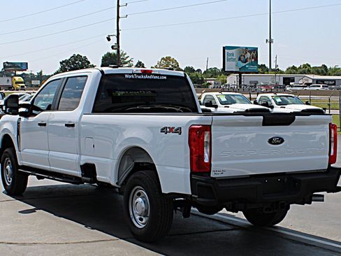 Used 2025 Ford F350 XL AWD/4WD image 4