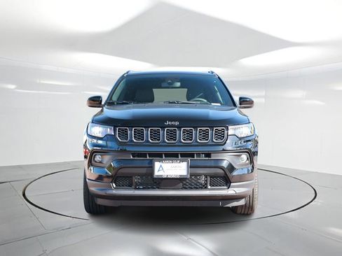 New 2026 Jeep Compass Latitude image 4