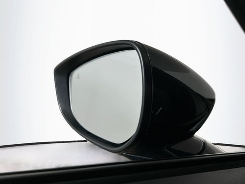 Used 2025 MAZDA CX-50 AWD 2.5 S w/ Preferred Package image 16
