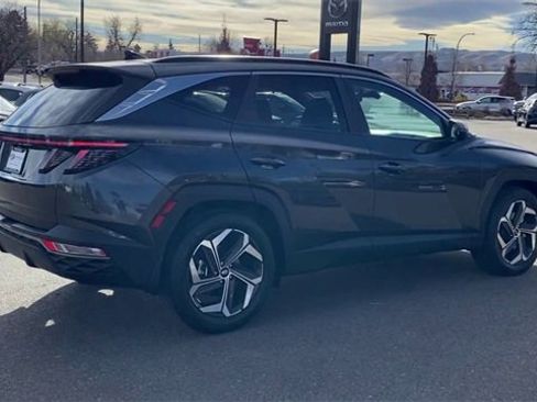 Used 2023 Hyundai Tucson SEL w/ Convenience Package image 2