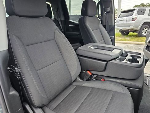 Used 2025 Chevrolet Silverado 1500 LT image 25