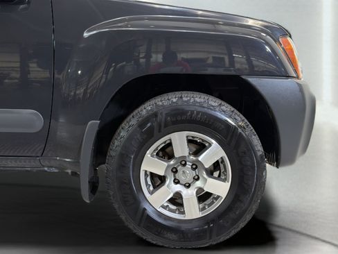Used 2012 Nissan Xterra PRO-4X AWD/4WD image 34