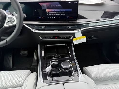 New 2026 BMW X5 xDrive40i AWD/4WD image 11