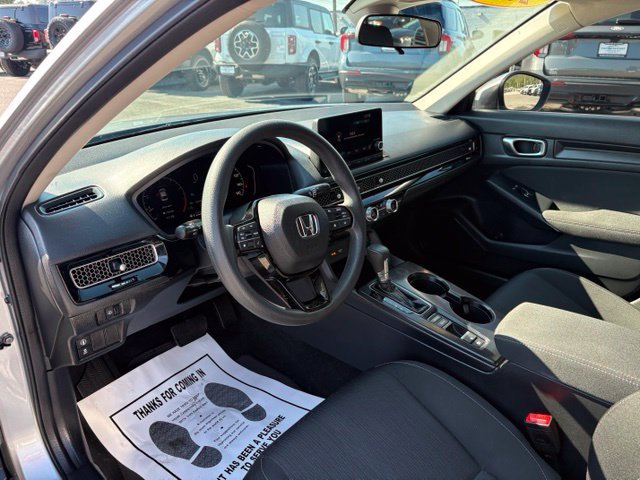 Used 2023 Honda Civic LX image 3