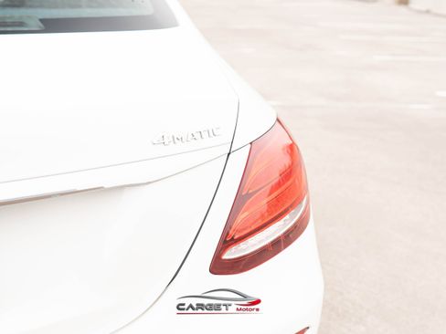 Used 2018 Mercedes-Benz E 300 4MATIC w/ Premium 1 Package image 46