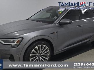 Used 2019 Audi e-tron Prestige w/ Prestige Package video 1