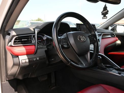 Used 2021 Toyota Camry XSE FWD image 16