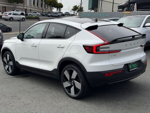 Used 2023 Volvo C40 P8 Recharge Ultimate w/ Protection Package Premier AWD/4WD image 7