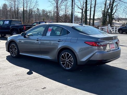 New 2026 Toyota Camry XLE image 27
