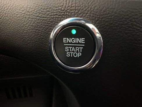Used 2020 Ford Edge ST w/ Equipment Group 401A AWD/4WD image 17