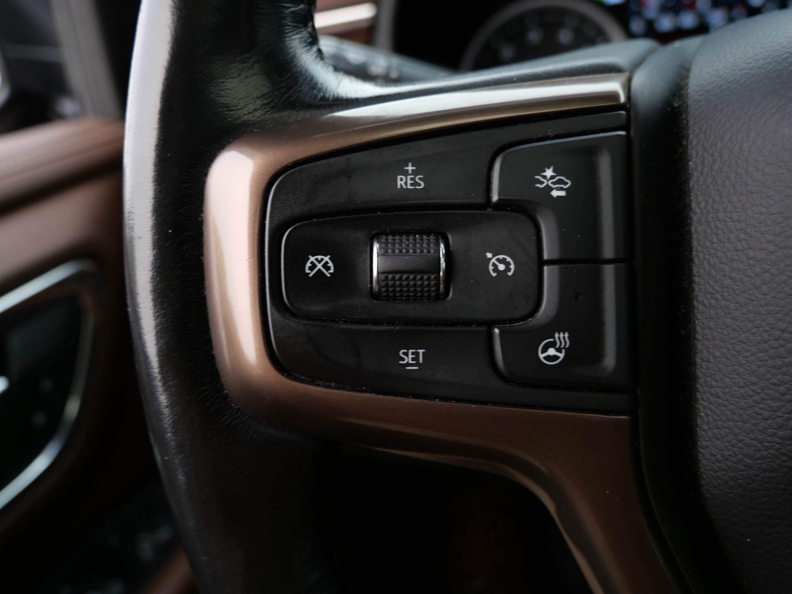 Used 2021 Chevrolet Suburban High Country AWD/4WD image 29