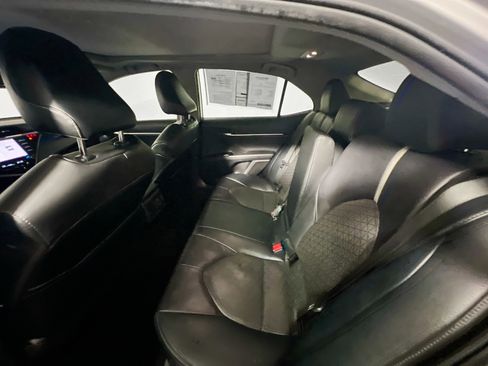 Used 2020 Toyota Camry XSE FWD image 29