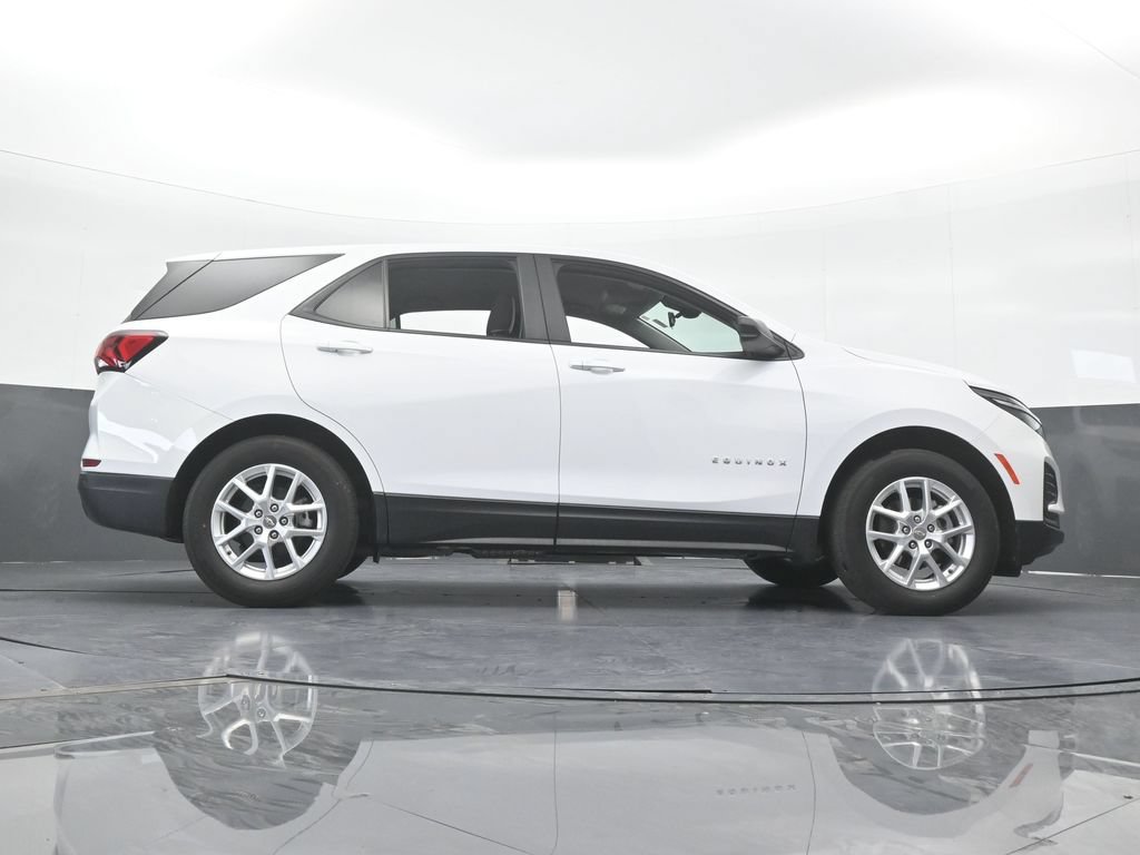 Used 2024 Chevrolet Equinox LS w/ LS Convenience Package FWD image 60
