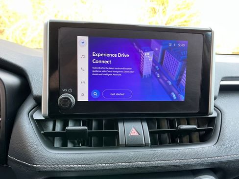 Used 2024 Toyota RAV4 LE image 18