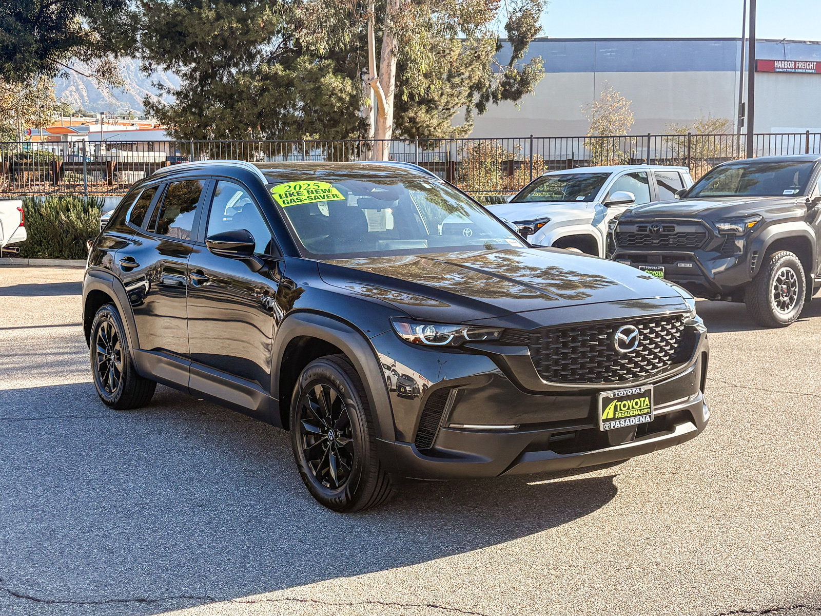 Used 2025 MAZDA CX-50 AWD 2.5 S w/ Preferred Package image 3