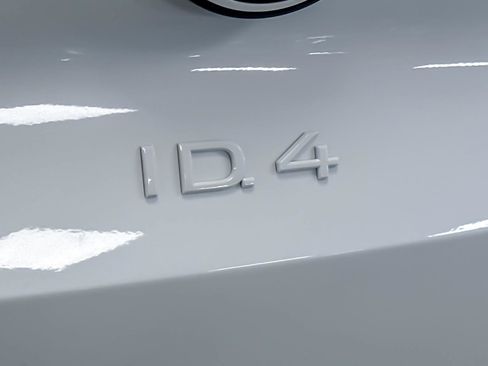 New 2026 Volkswagen ID.4 Pro image 26