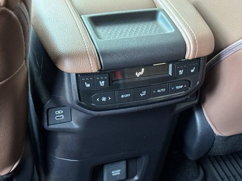 Certified 2026 Toyota Grand Highlander AWD Hybrid image 16