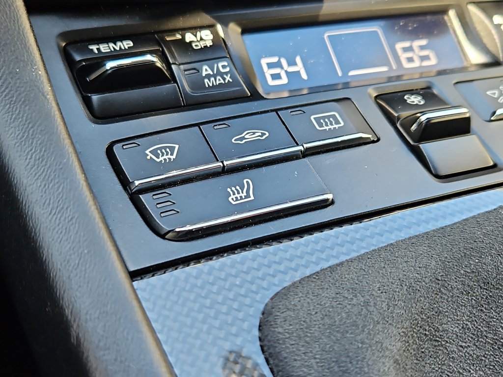 Certified 2016 Porsche Boxster Spyder RWD image 22