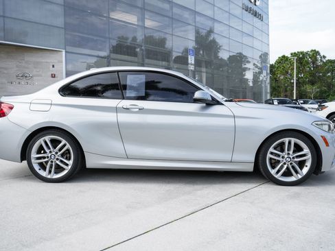 Used 2017 BMW 230i Coupe image 29