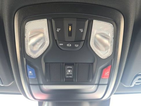 New 2026 RAM 2500 Tradesman AWD/4WD image 29
