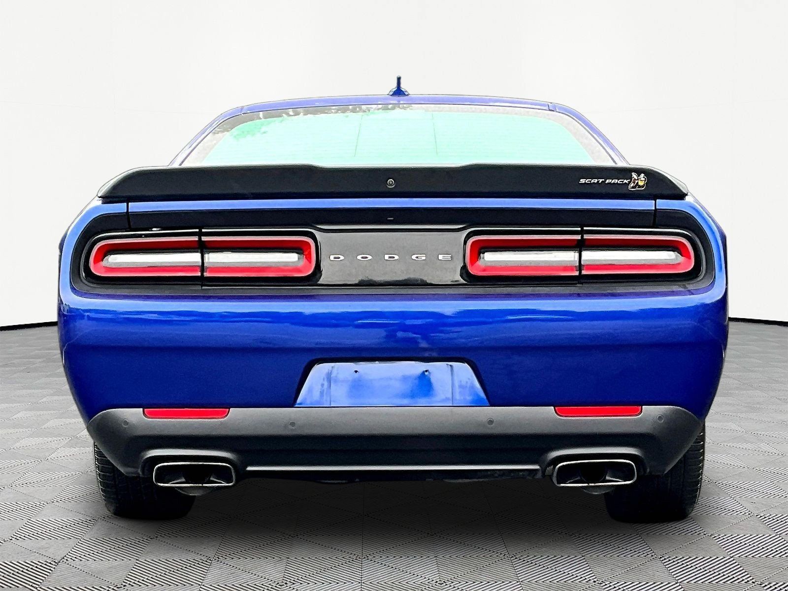Used 2021 Dodge Challenger R/T Scat Pack w/ Shaker Package RWD image 5